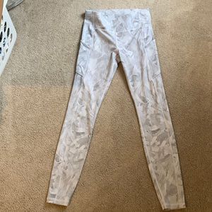Lululemon Speed Up tight 28”